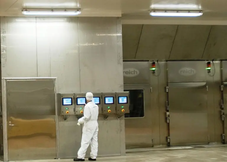 The AIRMASTER UKQ AirJet kiln