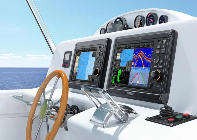 MarineCommander offers a multitude of solutions for boat owners