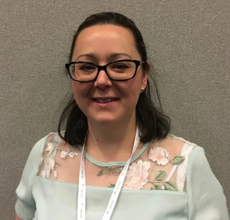 Dr Tracy White