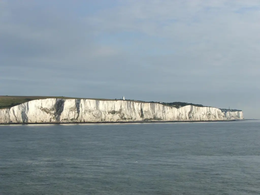 00_62028_White_Cliffs_of_Dover_2_28Piotr_Kuczynski29
