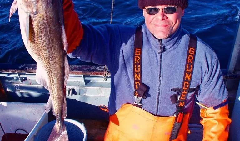 00_62100_pacific-cod-credit-noaa