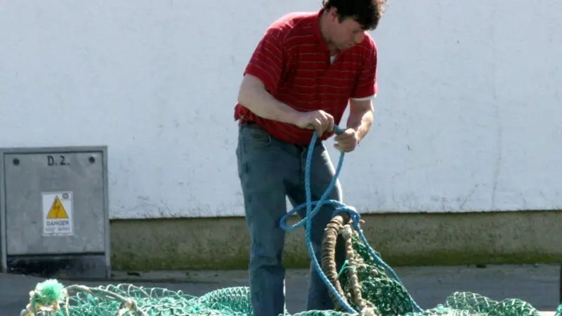 Net mending