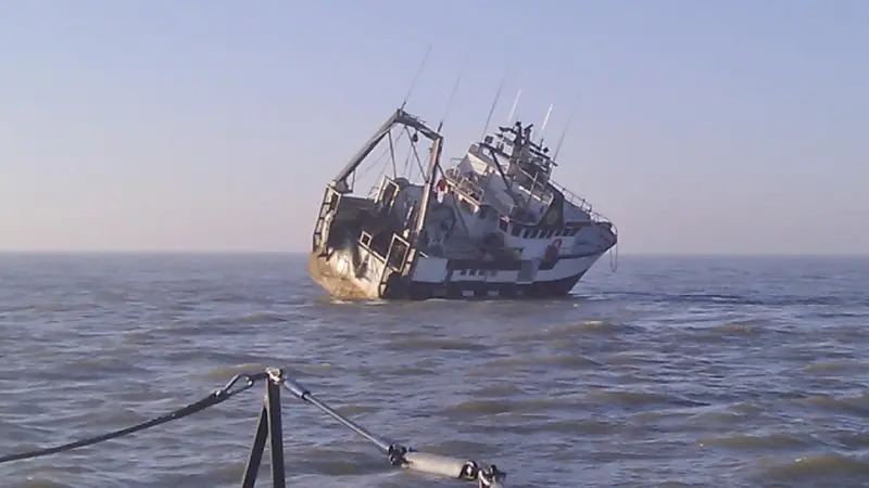 The Belgian trawler Marreje Aaltje aground on the Kentish Knock sands off Margate. Photo taken from the Margate RNLI lifeboat, credit: RNLI Margate