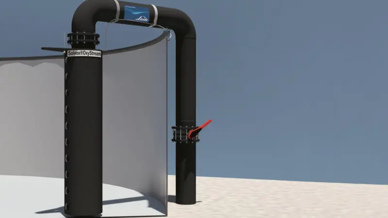 Fish tank cut away showing SOLVOX OxyStream system