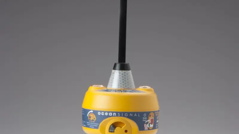 The SeaSafe E100G Emergency Position Indicating Radio Beacon (EPIRB) with GPS for ultra-fast and highly accurate positioning data