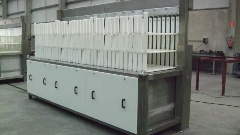 Russian type vertical plate freezer