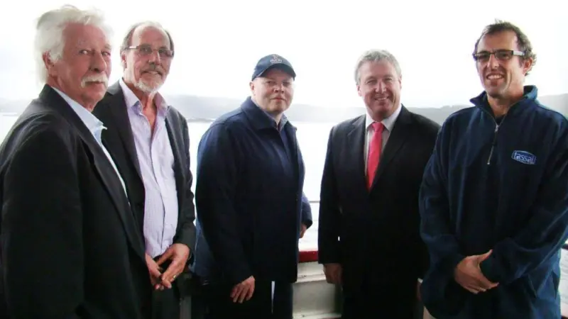 L-R: Darryl Gerrity, Mayor, West Coast Council; Les Scott, Petuna Seafoods; Davey Whyte, Huon Aquaculture; Bryan Green; and Mark Ryan, Tassal