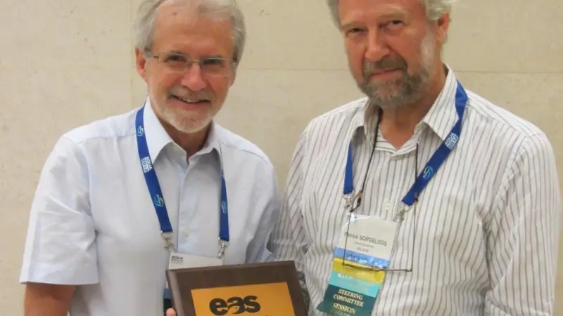 New EAS Honorary Life Member Patrick Sorgeloos (right) with EAS 2010-2012 President Yves Harache