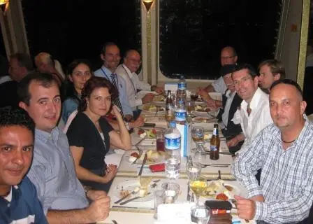 00_59748_Making-new-aquaintances2C-renewing-old-friendships