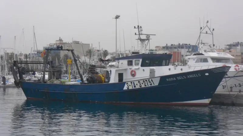 Spanish trawler María dels Angels
