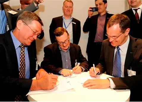 Signing the MoU