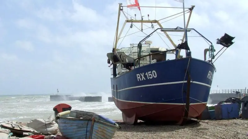 NUFTA and Greenpeace are calling for UK coastal waters to be reclaimed for low impact, local fishermen