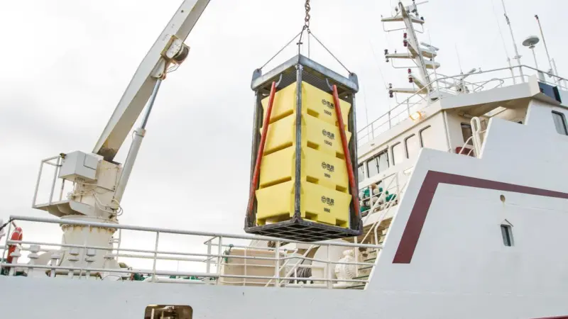 The Safe2Land fresh fish unloading cage