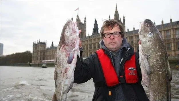 Hugh Fearnley-Whittingstall: “These codes make it that much easier for shoppers to find responsibly sourced fish”