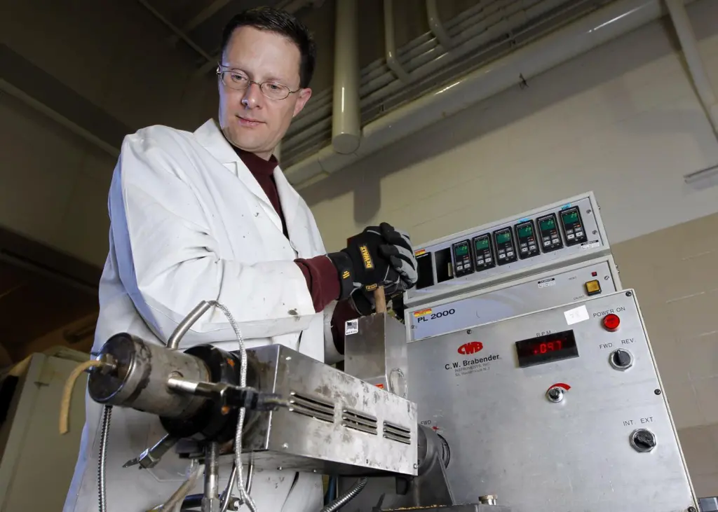 Kurt Rosentrater uses corn and soy to produce fish food used at SeaWorld in San Diego. Photo by Christopher Gannon