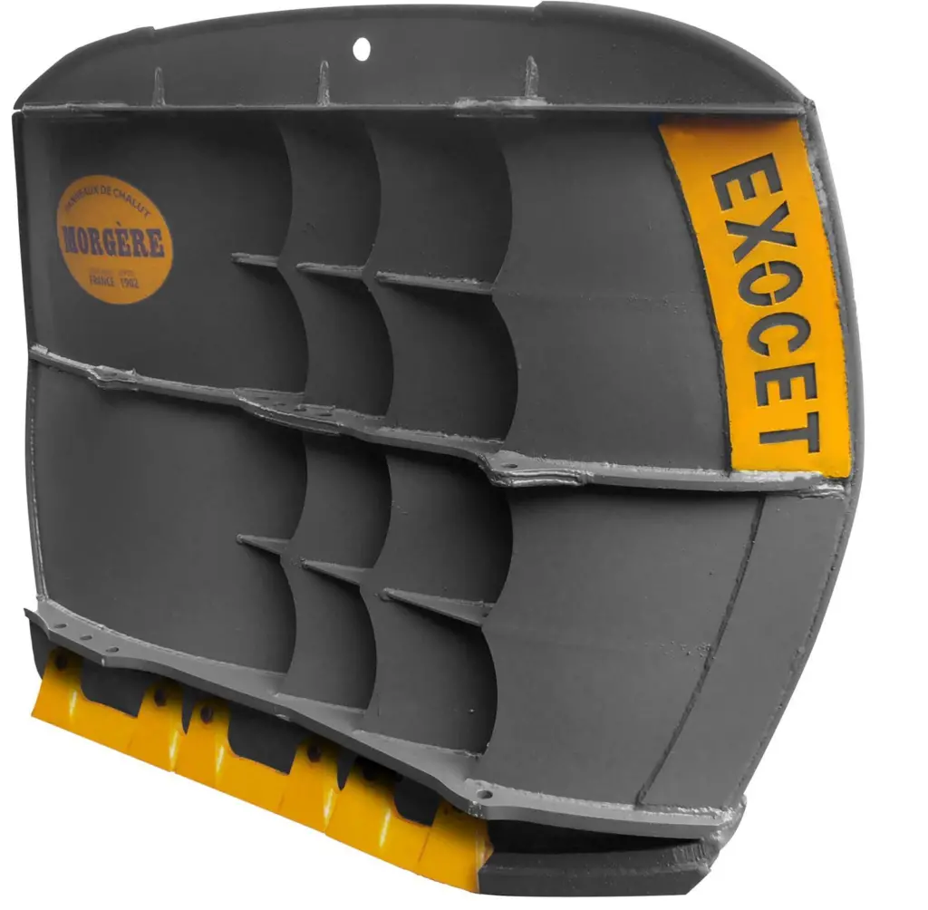 The newly designed ‘Exocet’ door includes a number of innovative modifications that results in almost 60% of the weight of the doors focused at the base