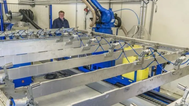 DSI has installed another fully automated Motoman welding robot