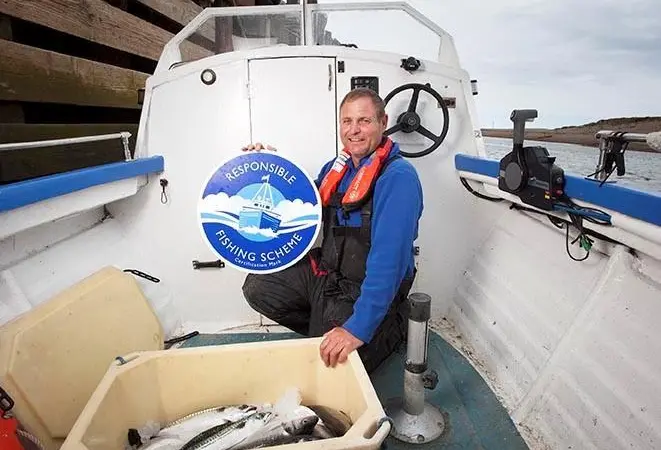 Bob Carless, skipper of Manta Ray II