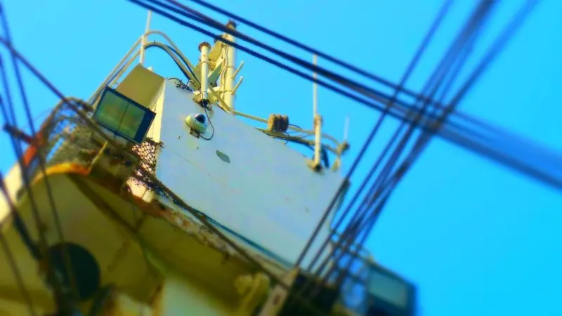 EMS Camera on board a Ghanaian purse seiner. © J. Million