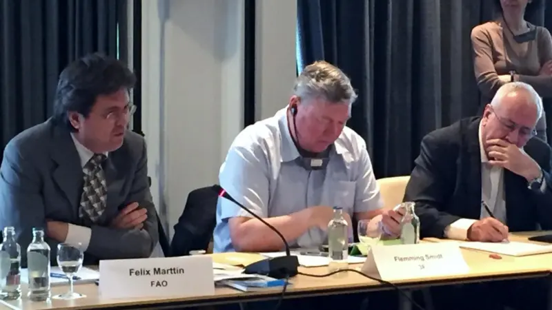 A joint declaration was signed on 14 April in The Hague