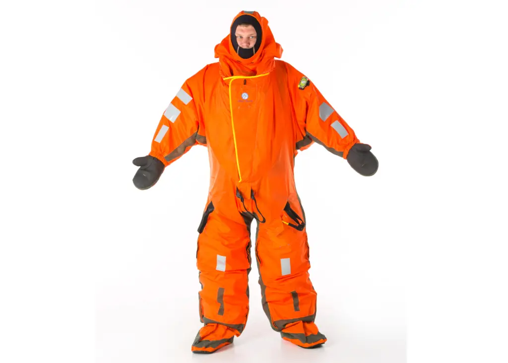 The new Arctic 25 immersion suit