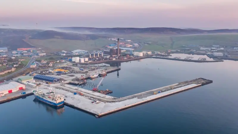 The Holmsgarth North jetty under construction - work at Lerwick port to benefit the fishing sector is forging ahead