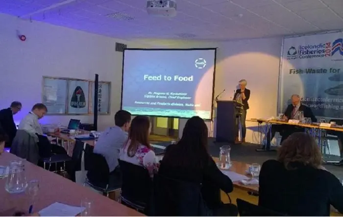00_66197_IceFishConference2014