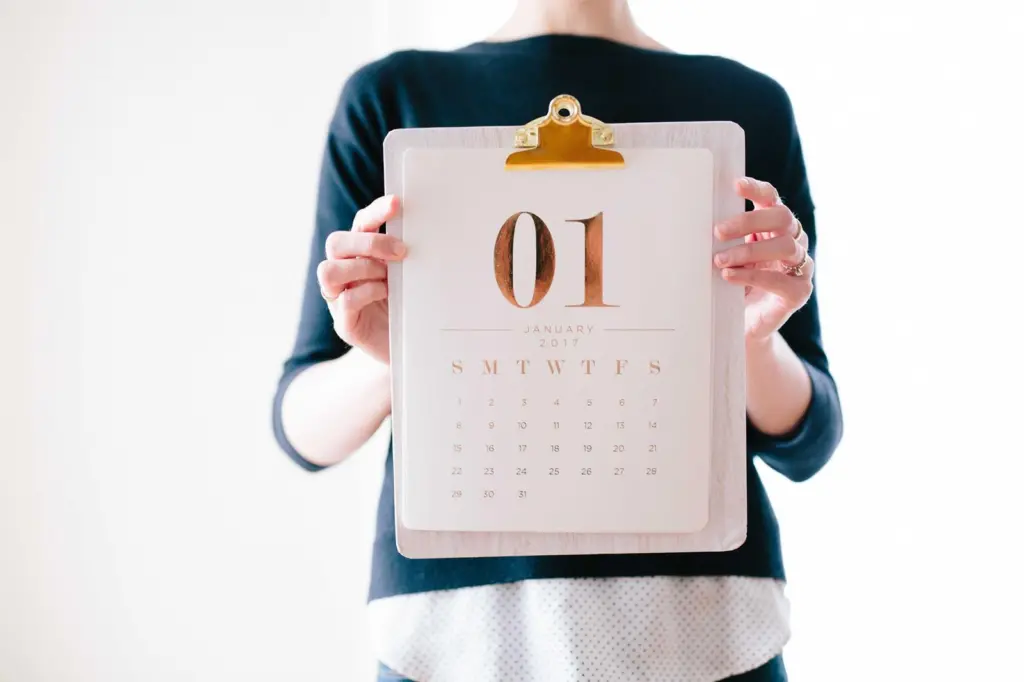 00_66737_one-month-to-go