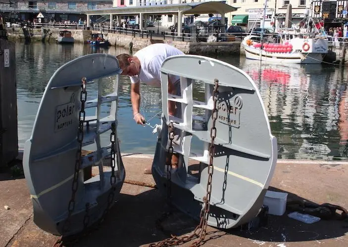 Channel fleet chooses Polar doors