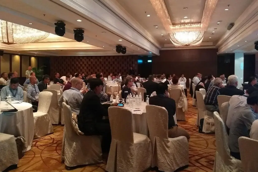 00_66988_Conference