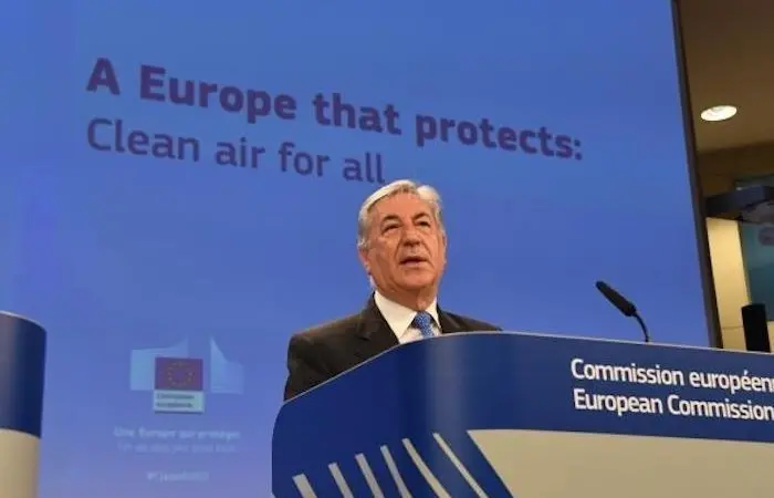 Karmenu Vella