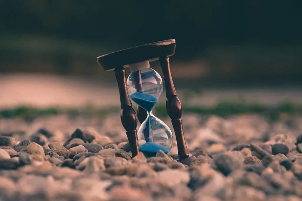 00_67469_time-running-out