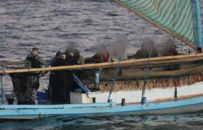 Australia nabs Indonesian fishing vessel