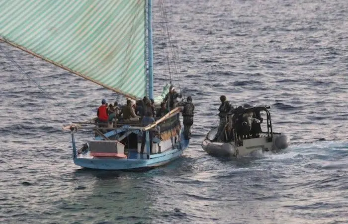 Australia fines Indonesian poachers