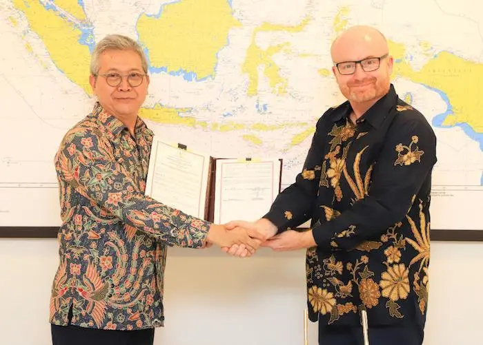 Nilanto Perbowo, MMAF secretary general (l) and Patrick Caleo, MSC Asia Pacific regional director Photo: MSC