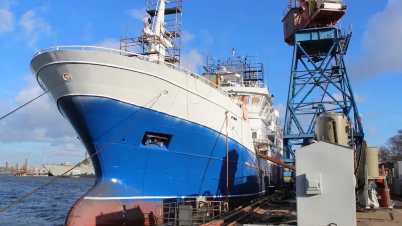 Udarnik on sea trials