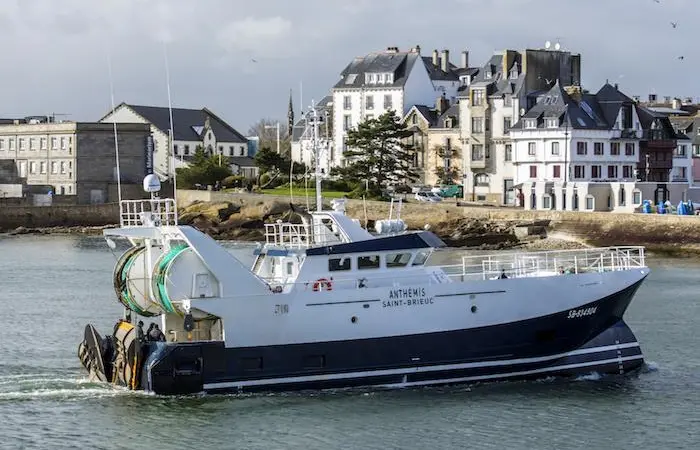 Piriou delivers 23 metre trawler