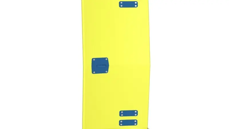 Trawl doors from recycled plastic