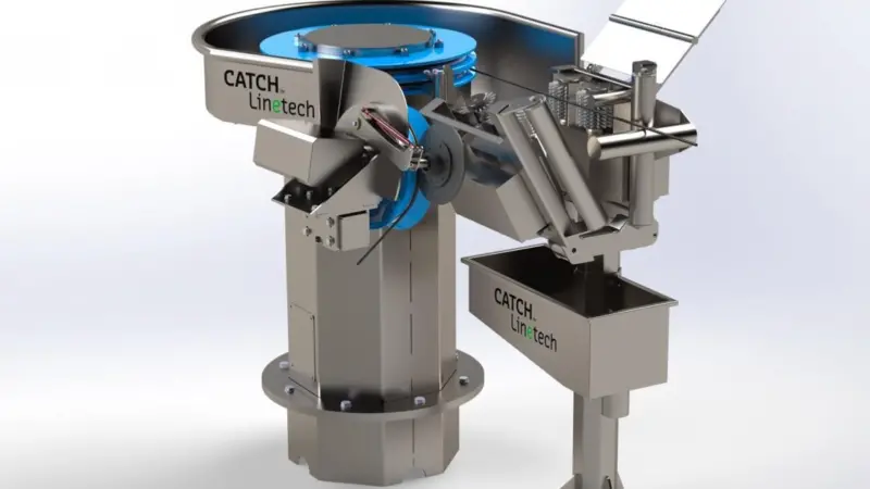 Mørenot has ventured into the market for longline hardware with a compete system of electric deck equipment, including a hauler and rotobrush, hook splitter and baiting machine