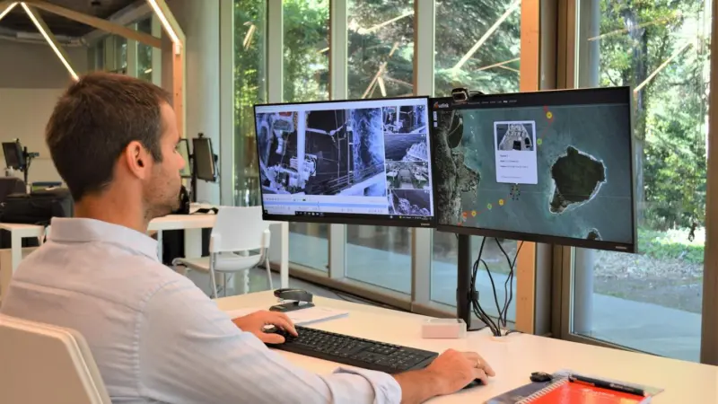 Satlink electronic monitoring system