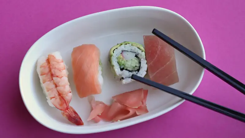 Sushi plate