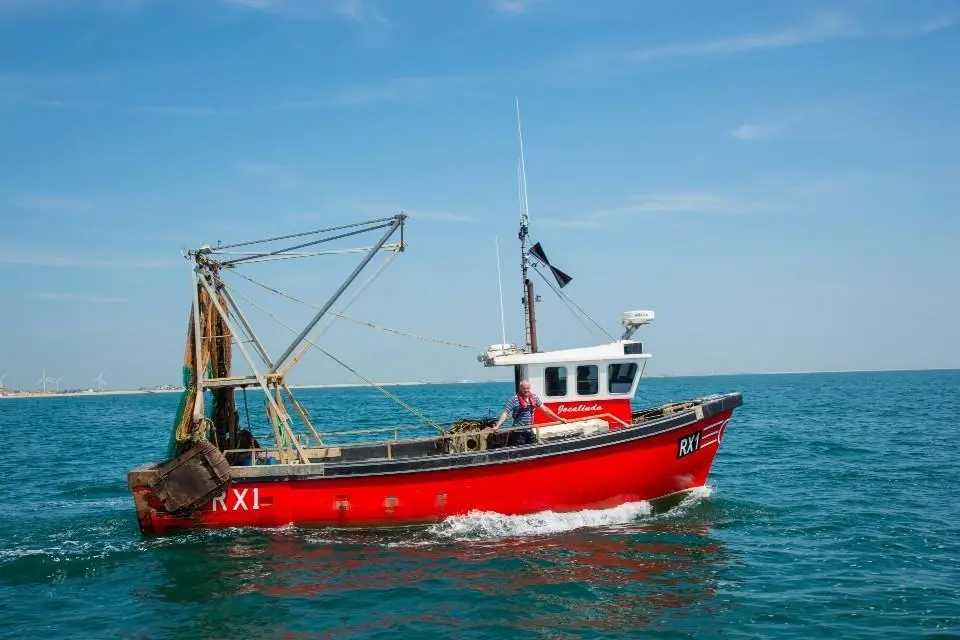 s960_Fishing_images_for_general_use_scale_for_gov