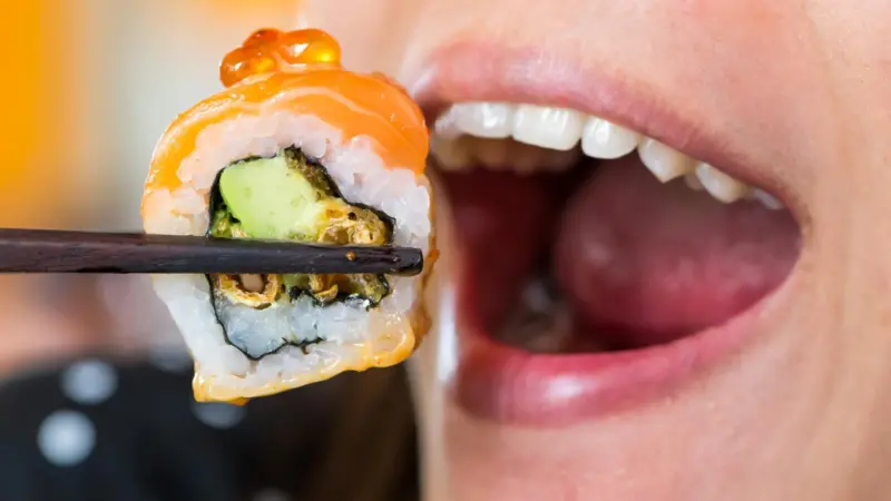 Salmon sushi