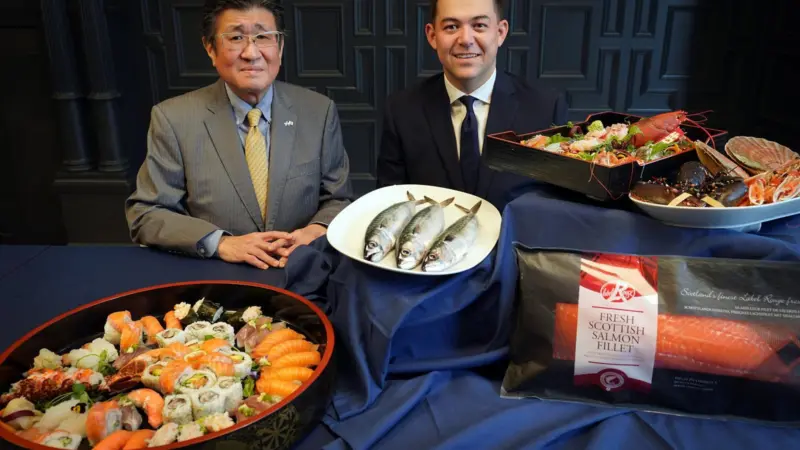 (l-r) Tadashi Fujiwara, the Consul General of Japan in Edinburgh and Adam Wing, Head of Trade Marketing, Seafood Scotland