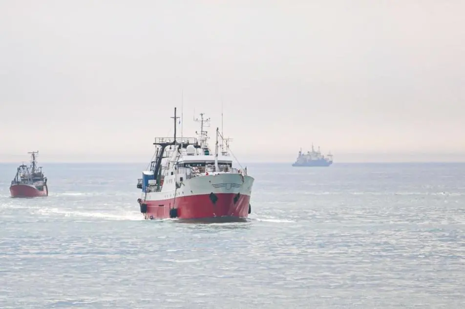 Ships in the Atlantic Ocean
