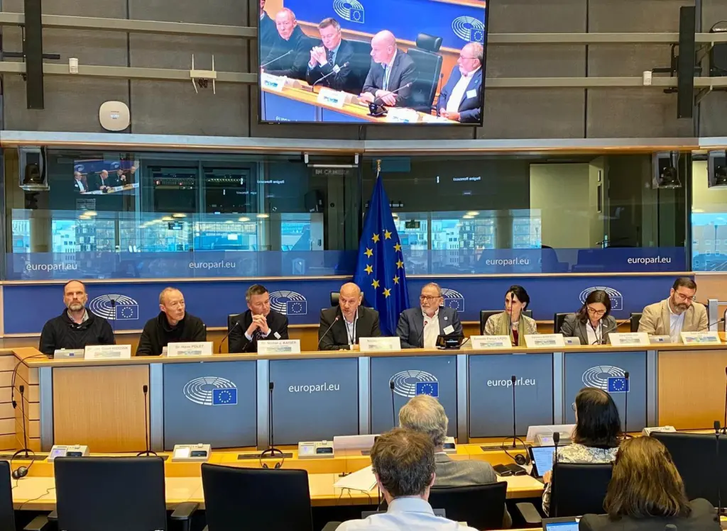 European Parliament bottom trawling