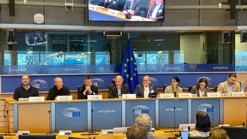 European Parliament bottom trawling