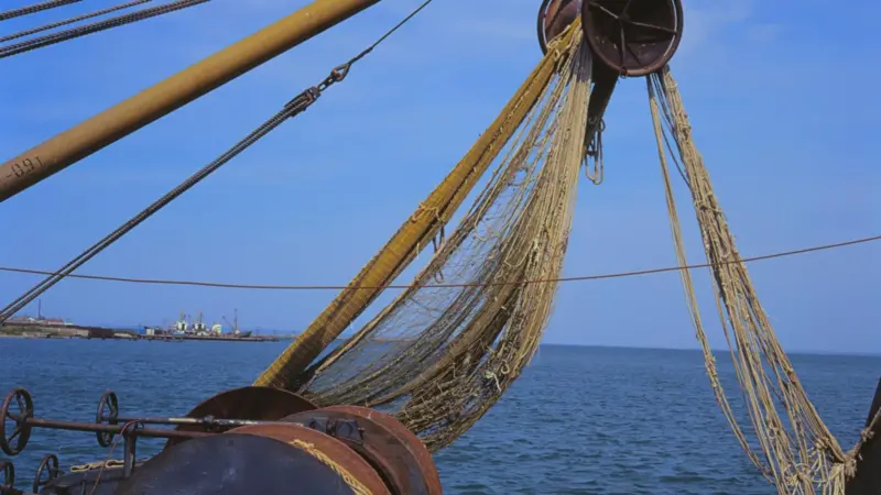 Fishing vessel