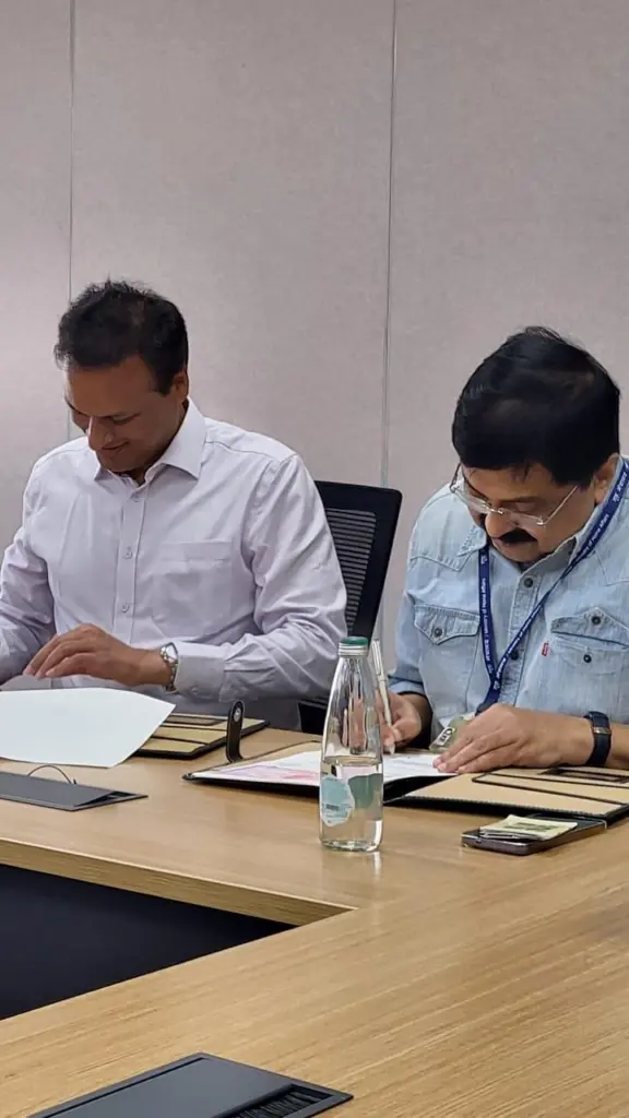 CMFRI Director Dr A Gopalakrishnan, CMFRI director and Dr T Srinivasa Kumar, INCOIS director