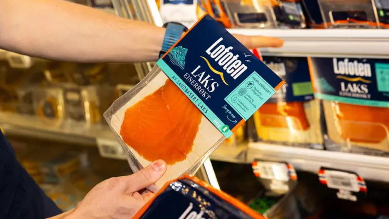 Premium-Brand-Lofoten-Salmon-in-store